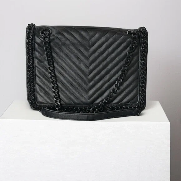 Aldo Greenwald black quilted chain detail crossbody bag - Picture 5 of 12